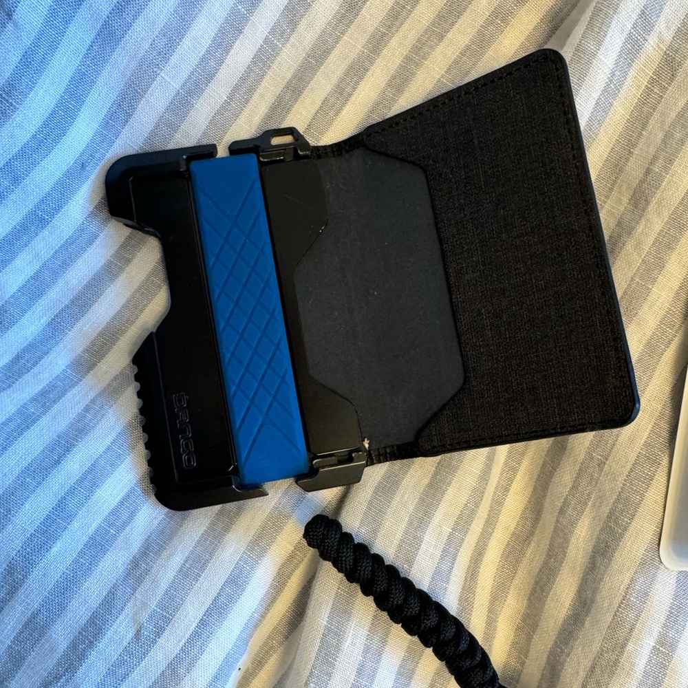 Dango T01 TACTICAL™ BIFOLD WALLET - SPEC-OPS